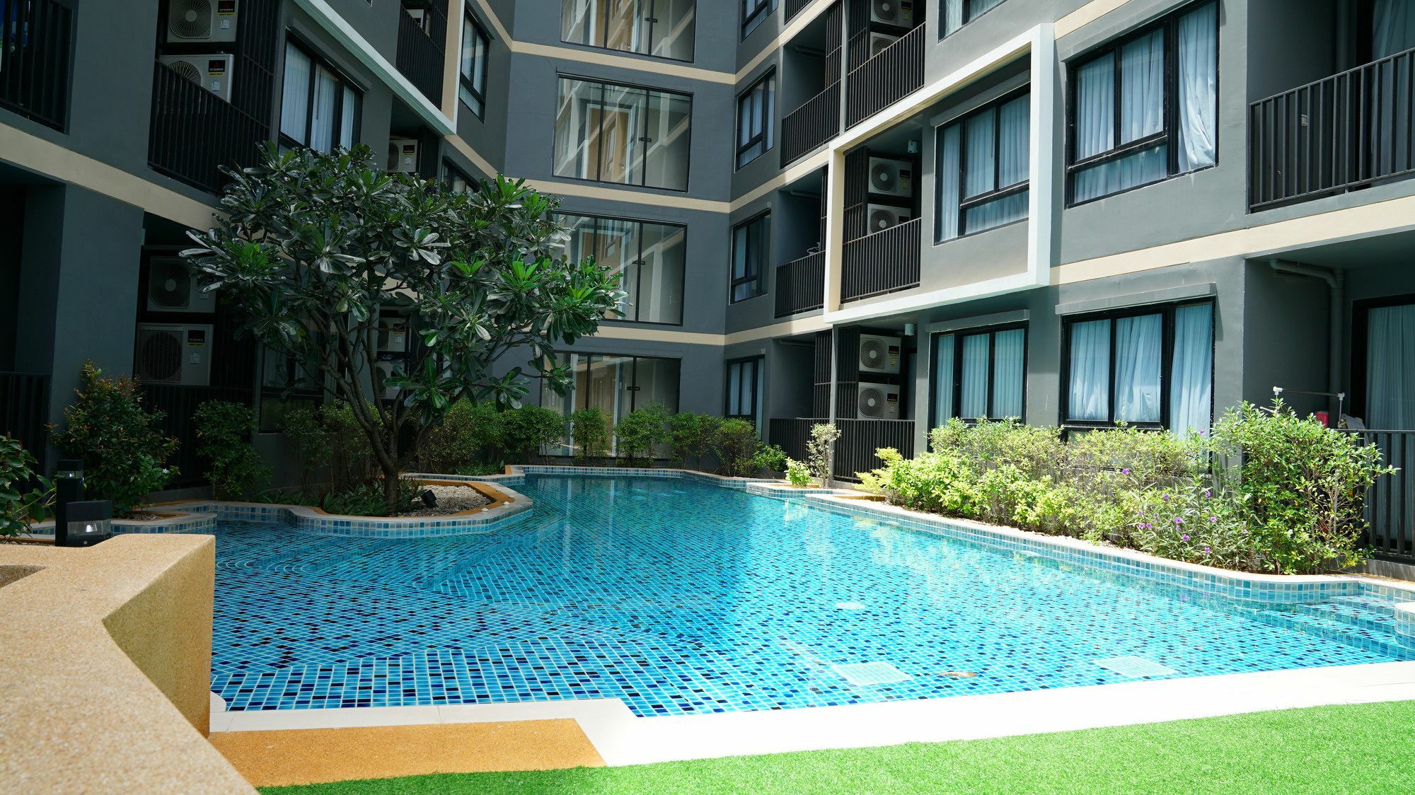 Ferienwohnung Urban Attitude Pattaya Exterior foto